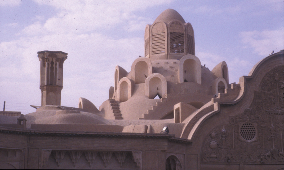 خانه تاریخی بروجردی‌های کاشان